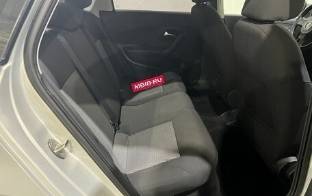 Volkswagen Polo VI (EU Market), 2014 год, 850 000 рублей, 26 фотография