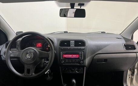 Volkswagen Polo VI (EU Market), 2014 год, 850 000 рублей, 22 фотография