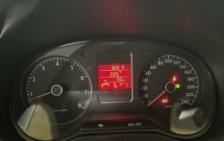Volkswagen Polo VI (EU Market), 2014 год, 850 000 рублей, 33 фотография