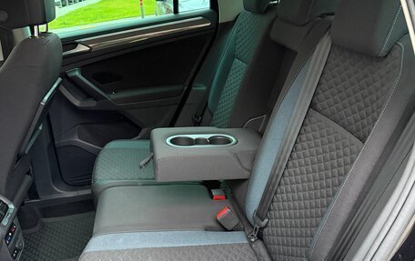 Volkswagen Tiguan II, 2020 год, 2 450 000 рублей, 16 фотография