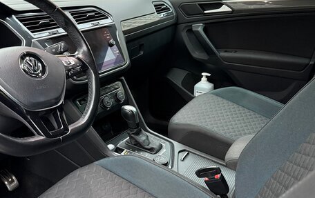 Volkswagen Tiguan II, 2020 год, 2 450 000 рублей, 24 фотография