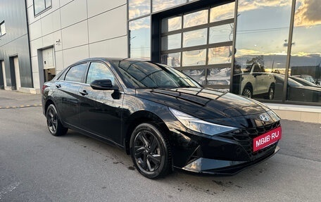 Hyundai Elantra, 2021 год, 1 749 000 рублей, 3 фотография