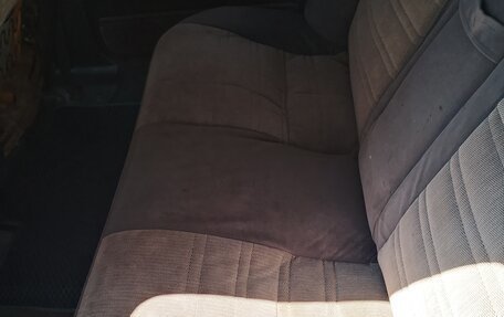 Mazda 626, 1989 год, 110 000 рублей, 6 фотография