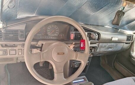 Mazda 626, 1989 год, 110 000 рублей, 8 фотография