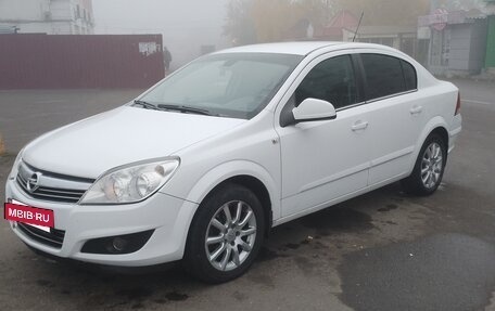Opel Astra H, 2013 год, 850 000 рублей, 2 фотография