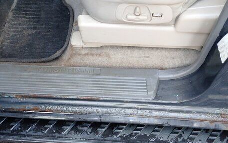 Mitsubishi Montero III, 2003 год, 580 000 рублей, 7 фотография