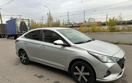 Hyundai Solaris II рестайлинг, 2020 год, 1 555 000 рублей, 3 фотография