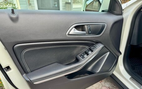 Mercedes-Benz GLA, 2017 год, 2 100 000 рублей, 19 фотография