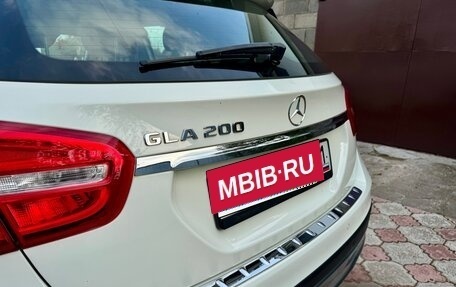 Mercedes-Benz GLA, 2017 год, 2 100 000 рублей, 14 фотография