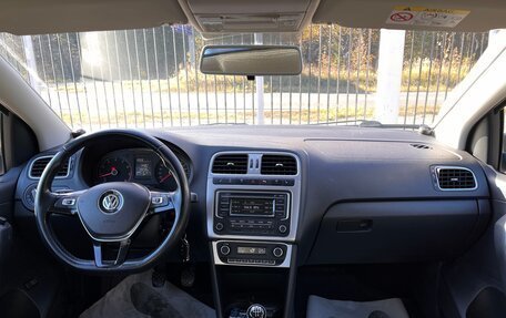 Volkswagen Polo VI (EU Market), 2015 год, 1 129 000 рублей, 10 фотография