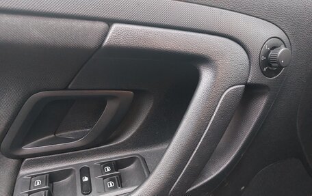 Skoda Fabia II, 2013 год, 900 000 рублей, 7 фотография