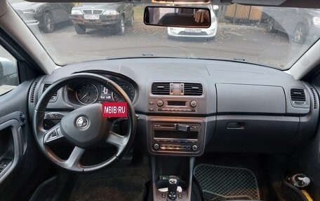 Skoda Fabia II, 2013 год, 900 000 рублей, 5 фотография