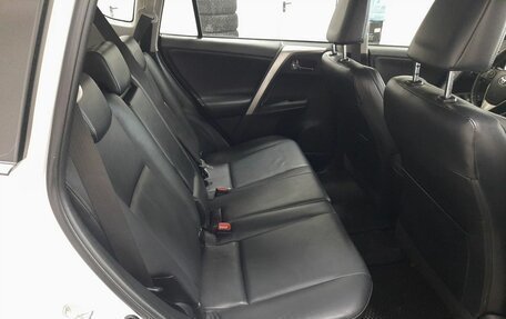 Toyota RAV4, 2013 год, 1 596 000 рублей, 15 фотография