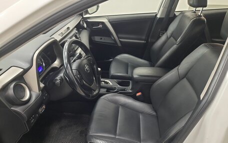 Toyota RAV4, 2013 год, 1 596 000 рублей, 13 фотография