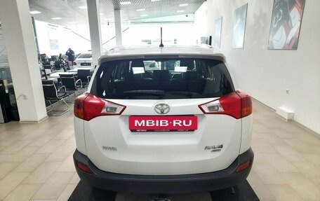 Toyota RAV4, 2013 год, 1 596 000 рублей, 6 фотография