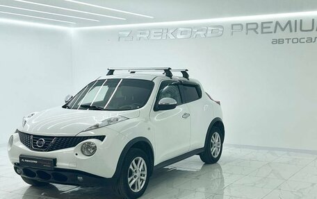 Nissan Juke II, 2014 год, 900 000 рублей, 7 фотография