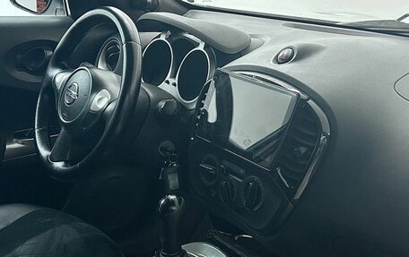 Nissan Juke II, 2014 год, 900 000 рублей, 12 фотография