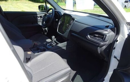 Subaru Forester, 2025 год, 5 500 000 рублей, 9 фотография