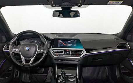 BMW 3 серия, 2021 год, 3 800 000 рублей, 14 фотография