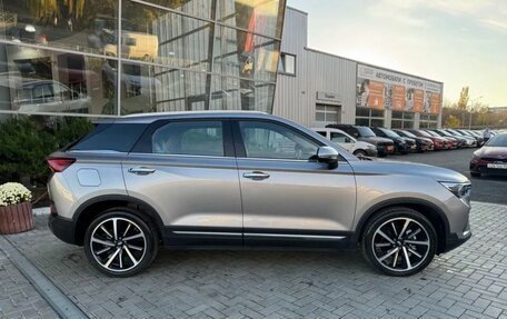 FAW Bestune T77, 2023 год, 1 924 000 рублей, 4 фотография