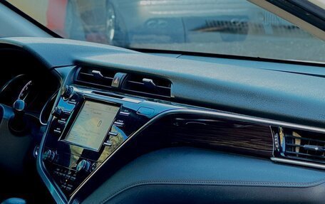 Toyota Camry, 2019 год, 2 200 000 рублей, 6 фотография