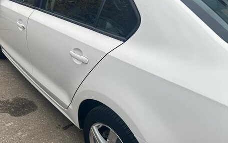 Volkswagen Jetta VI, 2015 год, 1 300 000 рублей, 5 фотография
