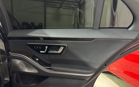 Mercedes-Benz S-Класс, 2020 год, 9 300 000 рублей, 38 фотография