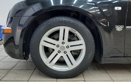 Chrysler 300C II, 2007 год, 1 150 000 рублей, 13 фотография