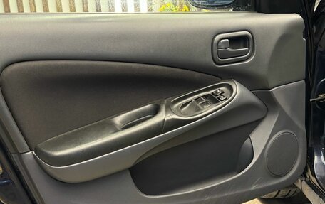 Nissan Almera, 2005 год, 300 000 рублей, 7 фотография