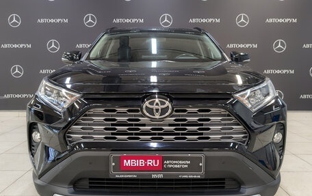 Toyota RAV4, 2019 год, 2 900 000 рублей, 2 фотография