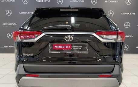 Toyota RAV4, 2019 год, 2 900 000 рублей, 6 фотография