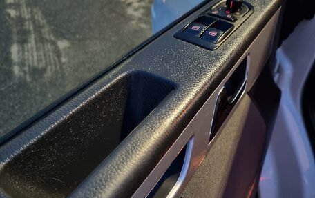 Volkswagen Multivan T5, 2011 год, 1 600 000 рублей, 6 фотография