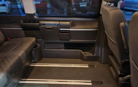 Volkswagen Multivan T5, 2011 год, 1 600 000 рублей, 11 фотография