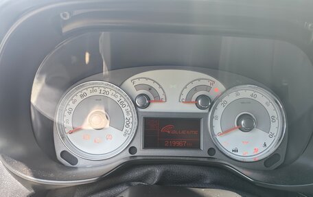 Fiat Linea, 2011 год, 470 000 рублей, 10 фотография