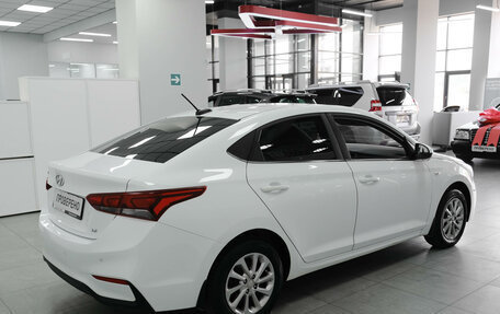 Hyundai Solaris II рестайлинг, 2018 год, 1 430 000 рублей, 4 фотография
