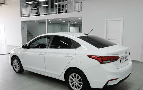 Hyundai Solaris II рестайлинг, 2018 год, 1 430 000 рублей, 3 фотография