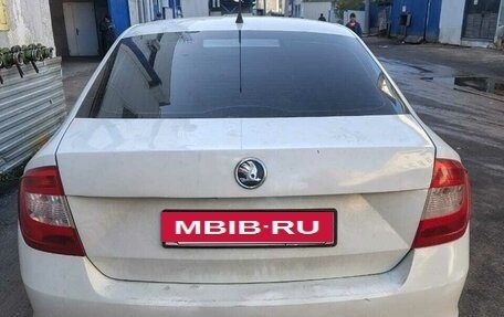 Skoda Rapid I, 2015 год, 680 000 рублей, 2 фотография
