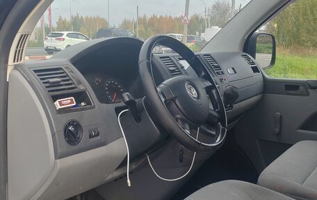 Volkswagen Transporter T5 рестайлинг, 2007 год, 820 000 рублей, 8 фотография