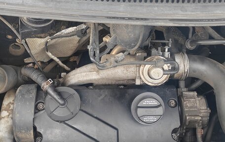 Volkswagen Transporter T5 рестайлинг, 2007 год, 820 000 рублей, 12 фотография
