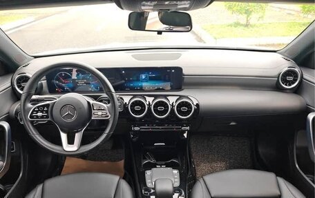Mercedes-Benz A-Класс, 2022 год, 2 420 000 рублей, 14 фотография