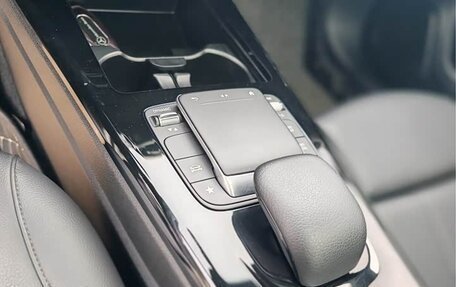 Mercedes-Benz A-Класс, 2022 год, 2 420 000 рублей, 15 фотография