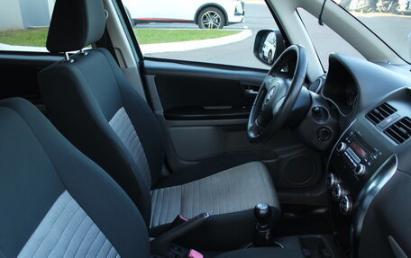 Suzuki SX4 II рестайлинг, 2008 год, 721 000 рублей, 13 фотография