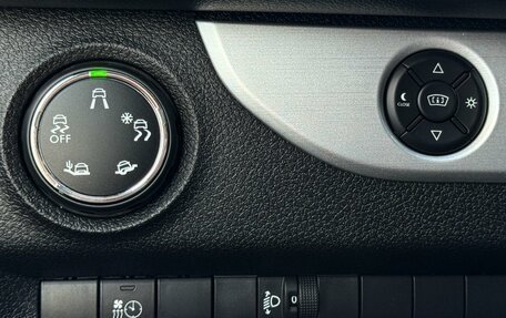Peugeot Traveller I, 2019 год, 2 799 000 рублей, 14 фотография