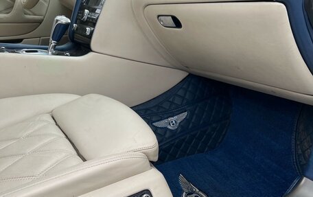 Bentley Continental Flying Spur, 2009 год, 2 800 000 рублей, 14 фотография