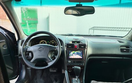 Nissan Maxima VIII, 2001 год, 550 000 рублей, 10 фотография