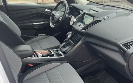 Ford Kuga III, 2016 год, 1 390 000 рублей, 26 фотография