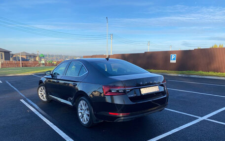Skoda Superb III рестайлинг, 2020 год, 2 470 000 рублей, 6 фотография