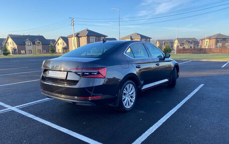 Skoda Superb III рестайлинг, 2020 год, 2 470 000 рублей, 5 фотография