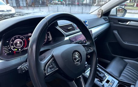 Skoda Superb III рестайлинг, 2019 год, 2 300 000 рублей, 10 фотография