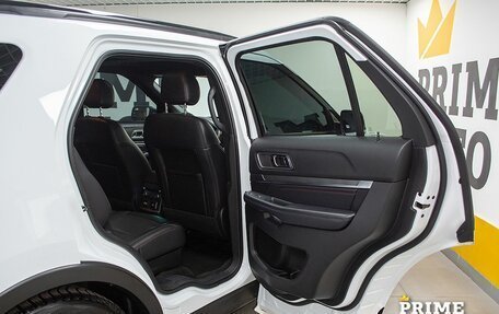 Ford Explorer VI, 2018 год, 3 199 000 рублей, 19 фотография